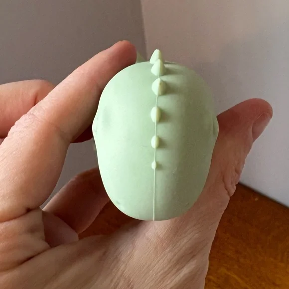 Dinosaur Tea Infuser Green Silicone Kawaii Cute Dopamine Decor T-Rex Dino Fun - Picture 7 of 9